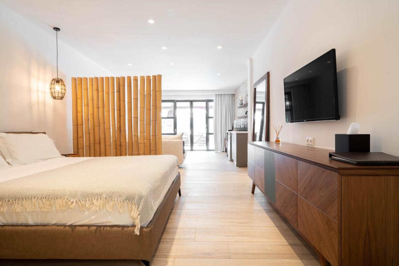 F & S Lounge Suites Parga Exterior foto
